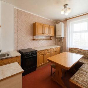 Продам 3-комн квартиру Луганск
